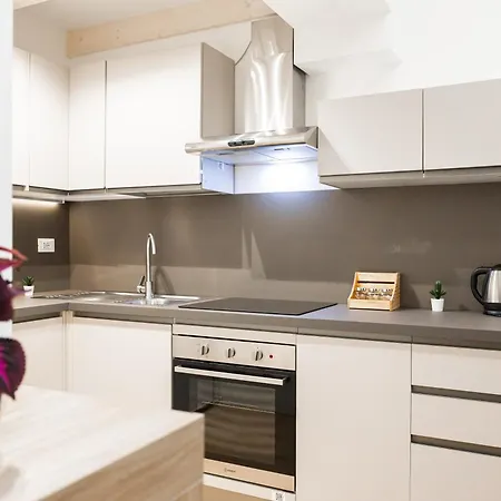 Serlio Luxury House Near Center, Station Appartamento *