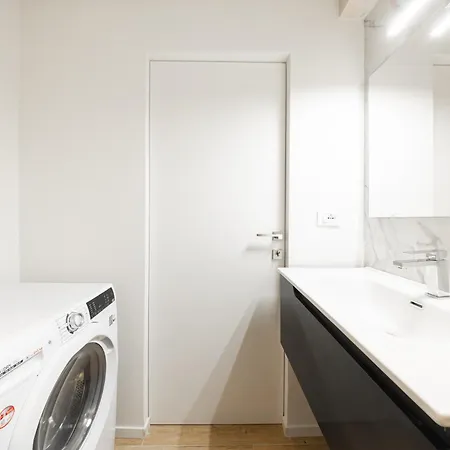 Apartmán Serlio Luxury House Near Center, Station *