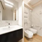 Lejlighed Serlio Luxury House Near Center, Station