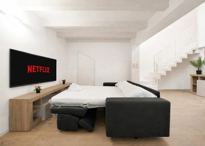 Serlio Luxury House Near Center, Station דירה *